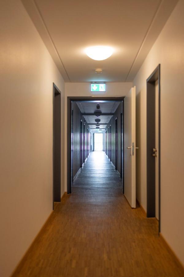 Stay Apartmenthaus Und Monteurzimmer มานไฮม์ ภายนอก รูปภาพ